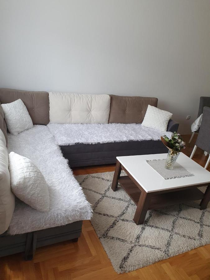 Sunshine Apartment Trebinje Luaran gambar